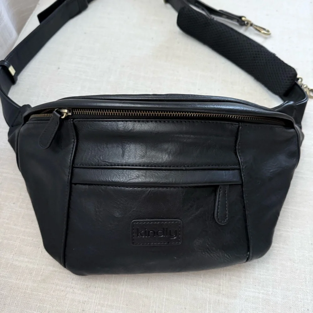 Black Leather Crossbody Camera Bag with Adjustable Strap